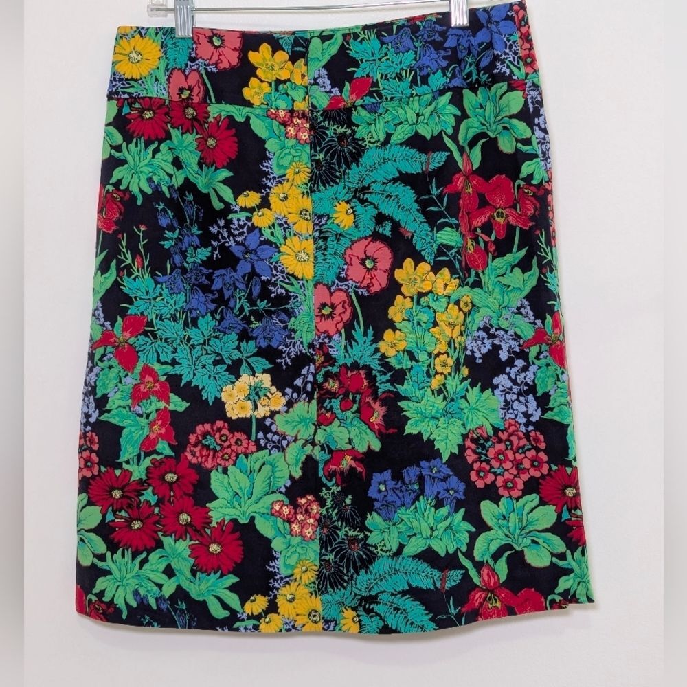 Talbots Floral Pencil Skirt Size 10 Botanical Spring Workwear Spring Garden Girl - Picture 4 of 6
